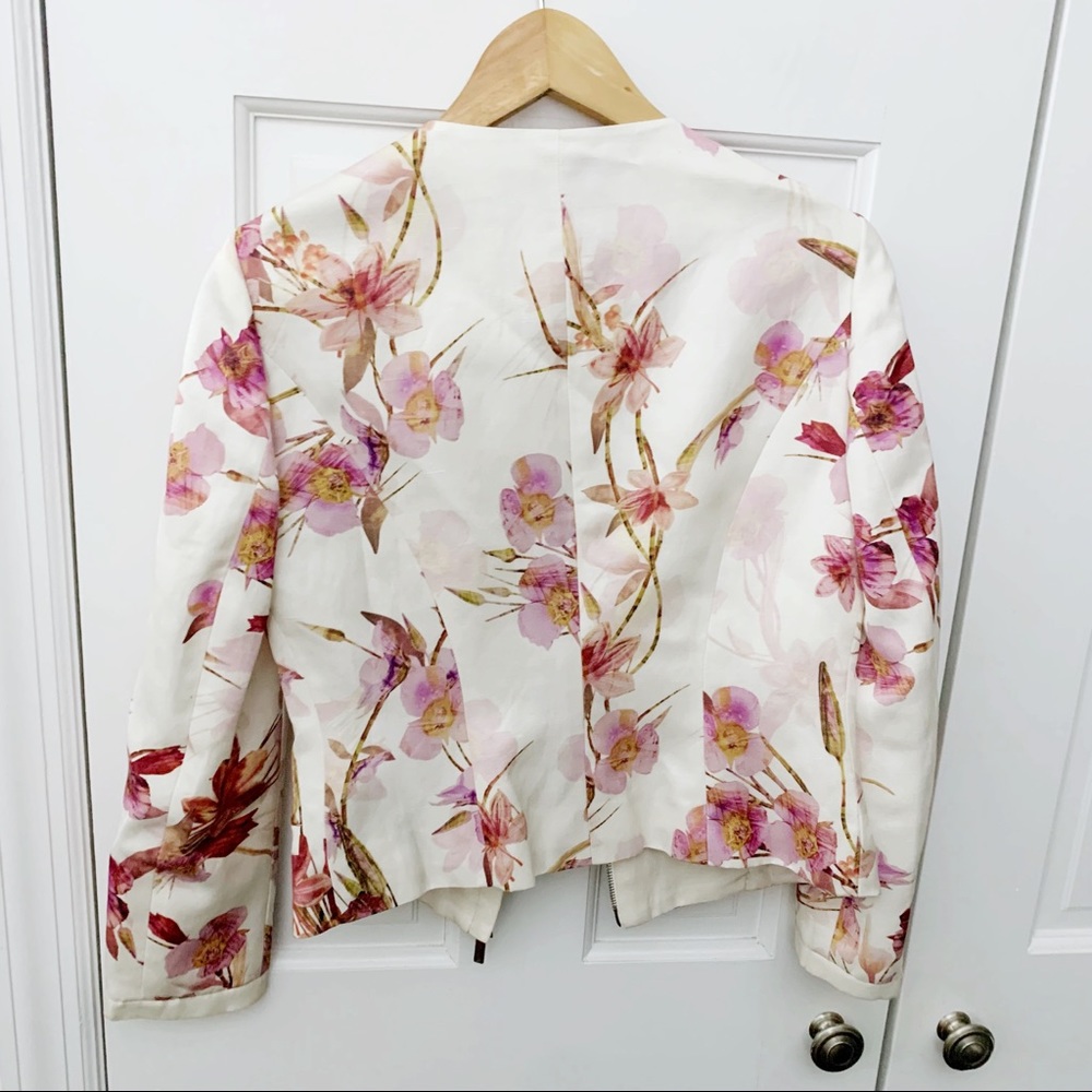 Karen Millen Floral Linen Blend Blazer - Picture 2 of 6